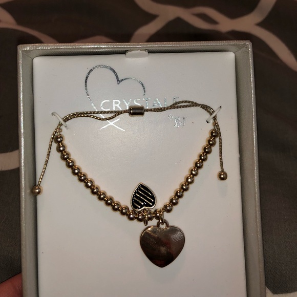 Gold heart bracelet - Picture 2 of 3